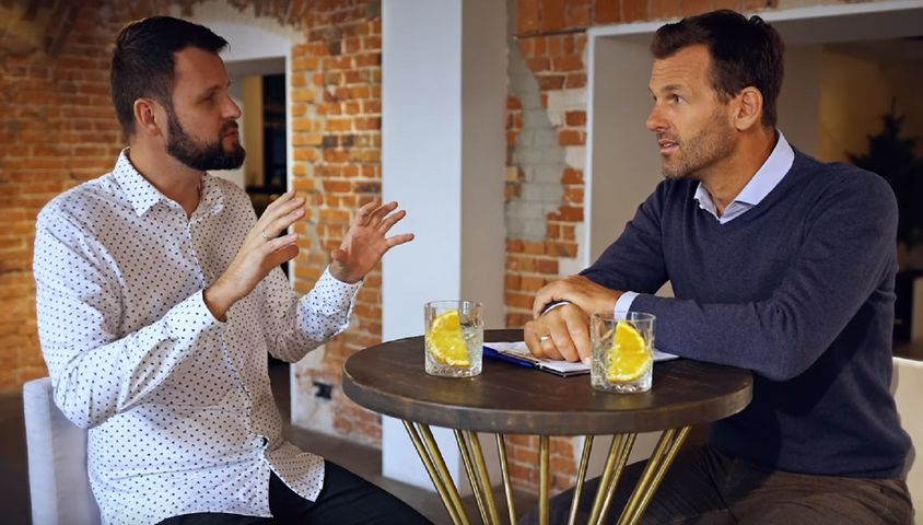 Mateusz Kusznierewicz rozmawia z Jakubem Bączkiem o cenie, jaką musiał zapłacić za sukces