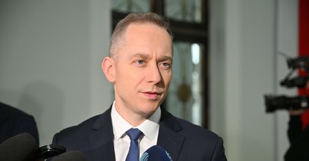 "Czy wy jesteście poważni?" Dziennikarka odpowiedziała Tomczykowi