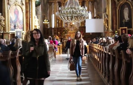 „Gazeta Wyborcza” i „Fakty” TVN tłumaczą relacje z akcji w kościele przeciw aborcji, inicjatorką pracowniczka Agory