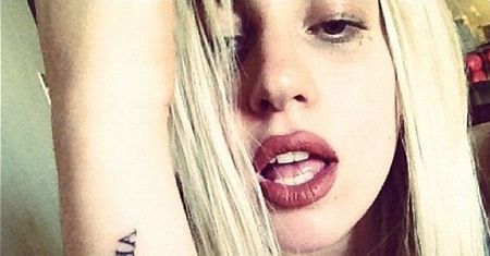 Nowy tatuaż Lady GaGi (FOTO)