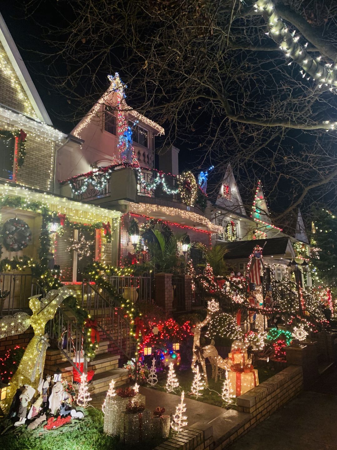 Amerykanie nie oszczędzają na świetlnych dekoracjach