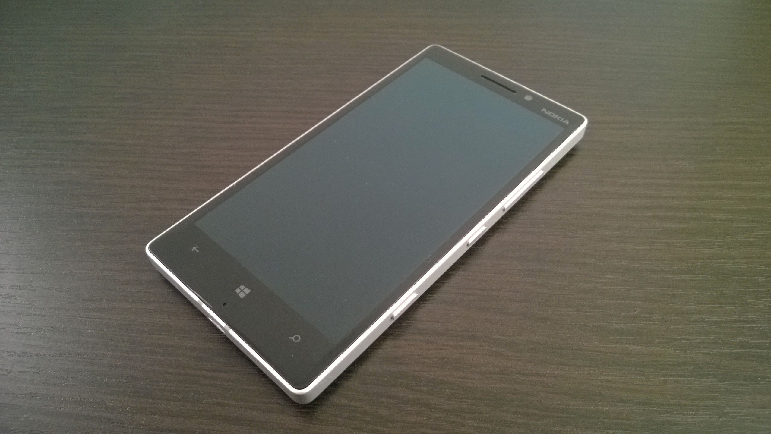 Nokia Lumia 930 – piękna, potężna i… zniechęcająca [test] 43
