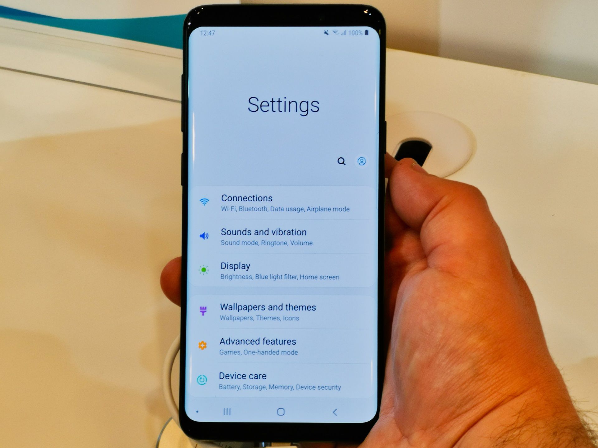 Sprawdziliśmy One UI: nowy interfejs Samsunga, który łatwiej obsłużysz jedną dłonią 2