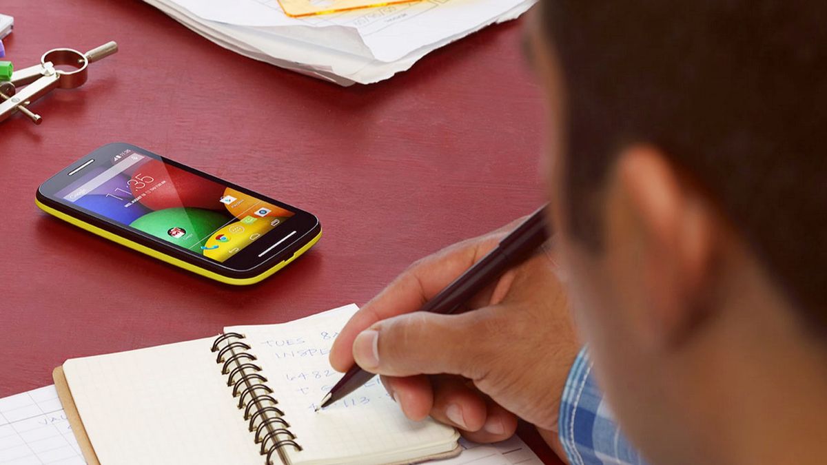 Moto E odświeżona. Jak wyewoluował popularny średniak Motoroli? 1