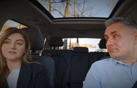 Marek Czyż oskarżany o udział w kampanii kandydatki KO. Reaguje TVP