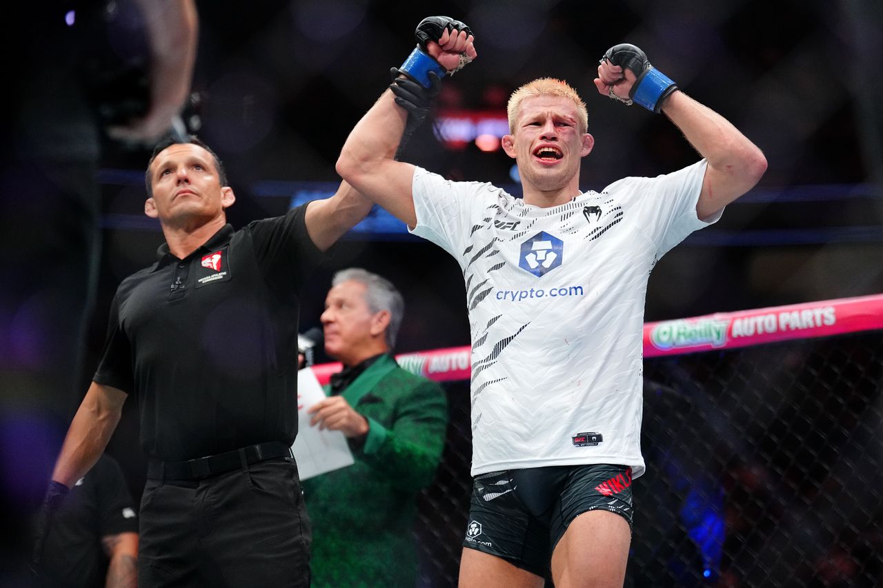 Jakub Wikłacz wygrał w swoim debiucie w UFC. Pokonał byłego mistrza Bellatora