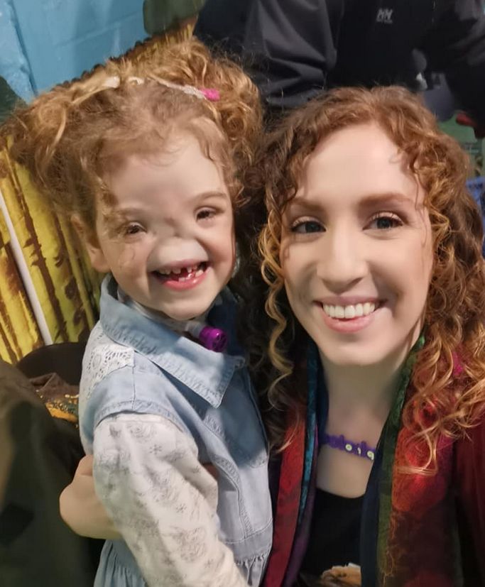 Tess skończyła już siedem lat (Facebook)