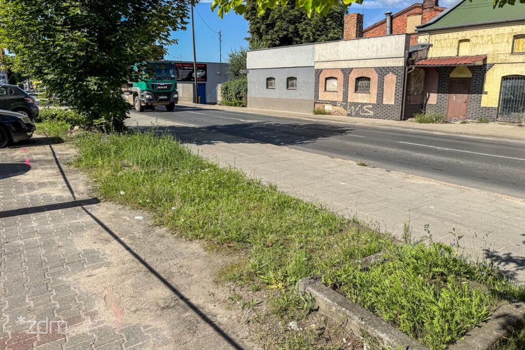 Poznań: Będzie nowa zieleń i uporządkowana przestrzeń przy pętli autobusowej na Starołęce