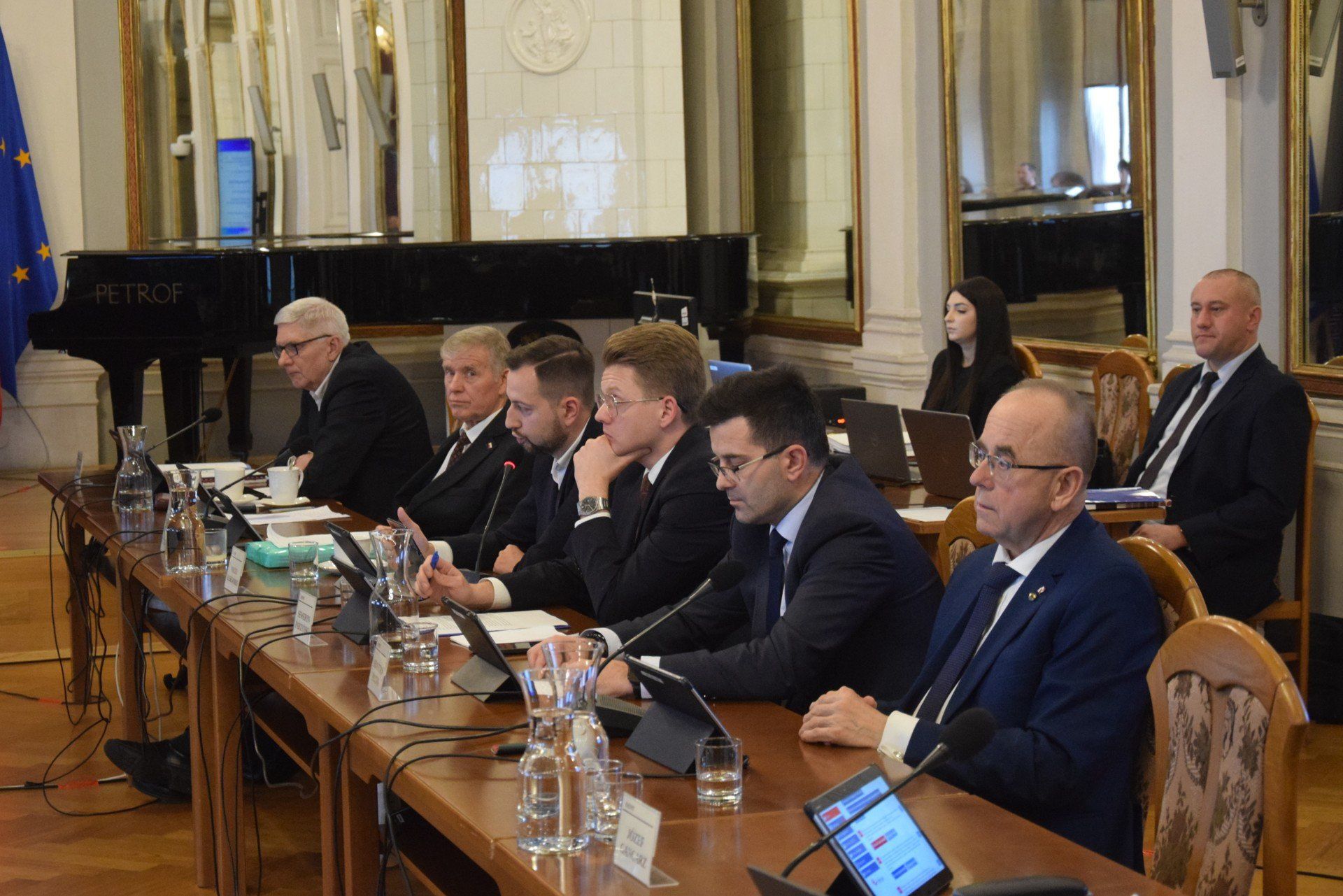 Radni długo dyskutowali nad połączeniem XXI LO Sportowego i SP nr 20 w Tarnowie w Zespół Szkół Sportowych