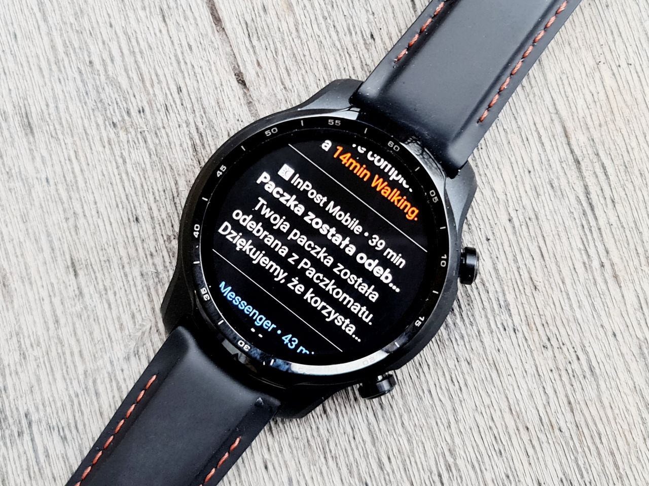 Ticwatch pro outlet messenger