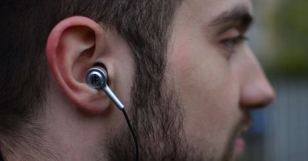 iFrogz Coda Wireless - test bezprzewodowych słuchawek dokanałowych