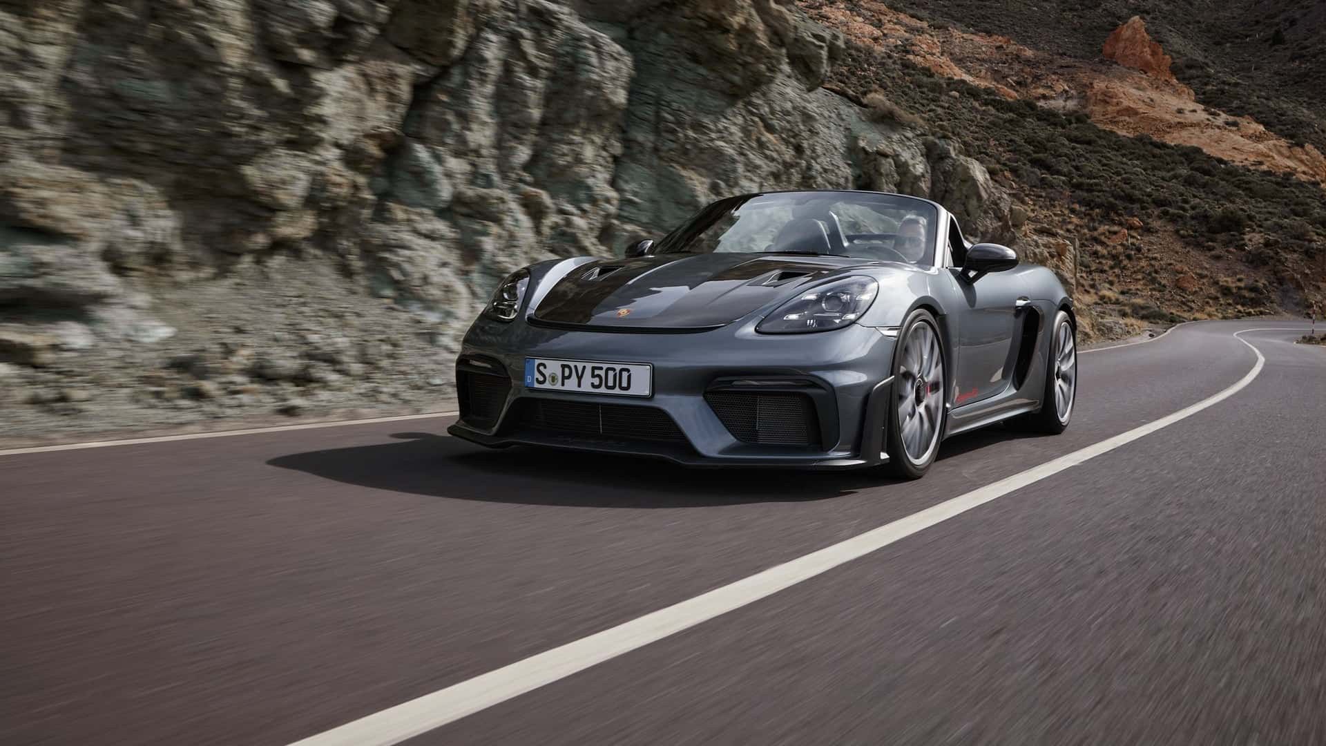 Porsche 718 Spyder RS