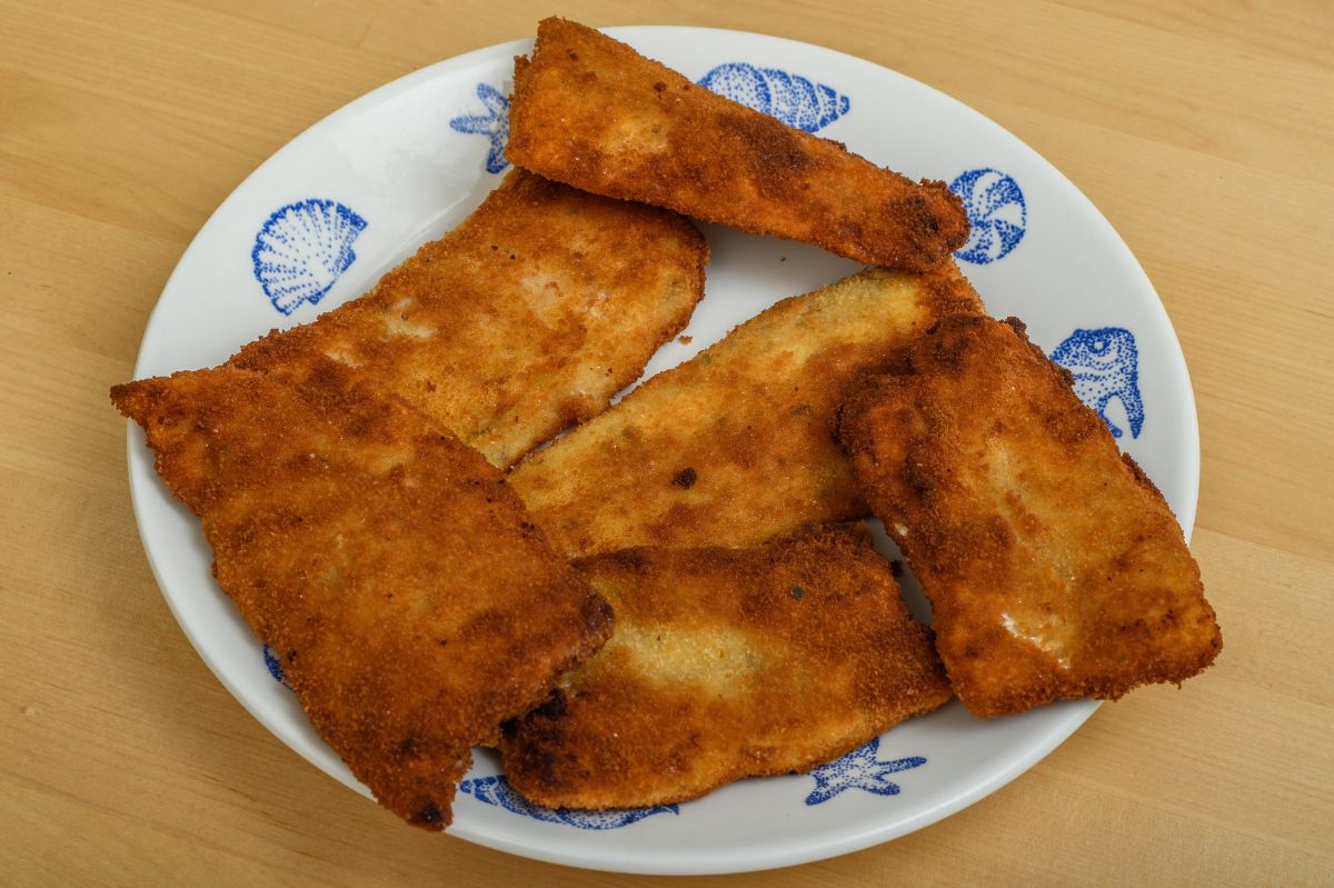 The perfect way to reheat fried carp: Oven tricks revealed