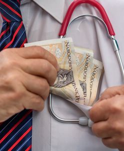 Rząd chce przyciąć zarobki lekarzy. Oto proponowany limit