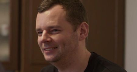 Paweł ze "Ślubu od pierwszego wejrzenia" o związku z kuzynką żony. Zdradził, co myślą ich rodziny