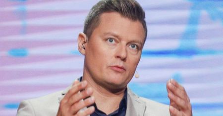 Eurowizja 2021. Rafał Brzozowski tłumaczy się w "Pytaniu na Śniadanie": "Trzeba umieć przegrywać. My byliśmy STRASZNIE Z SIEBIE ZADOWOLENI"