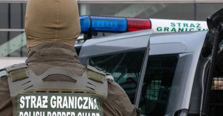 Jest raport z granicy. Próby nielegalnego przekroczenia, zatrzymania