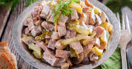 Gotuję i dorzucam do sałatki. Najpierw się krzywią, później biorą dokładkę