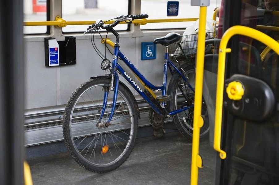 Jak przewozić rowery komunikacją miejską?