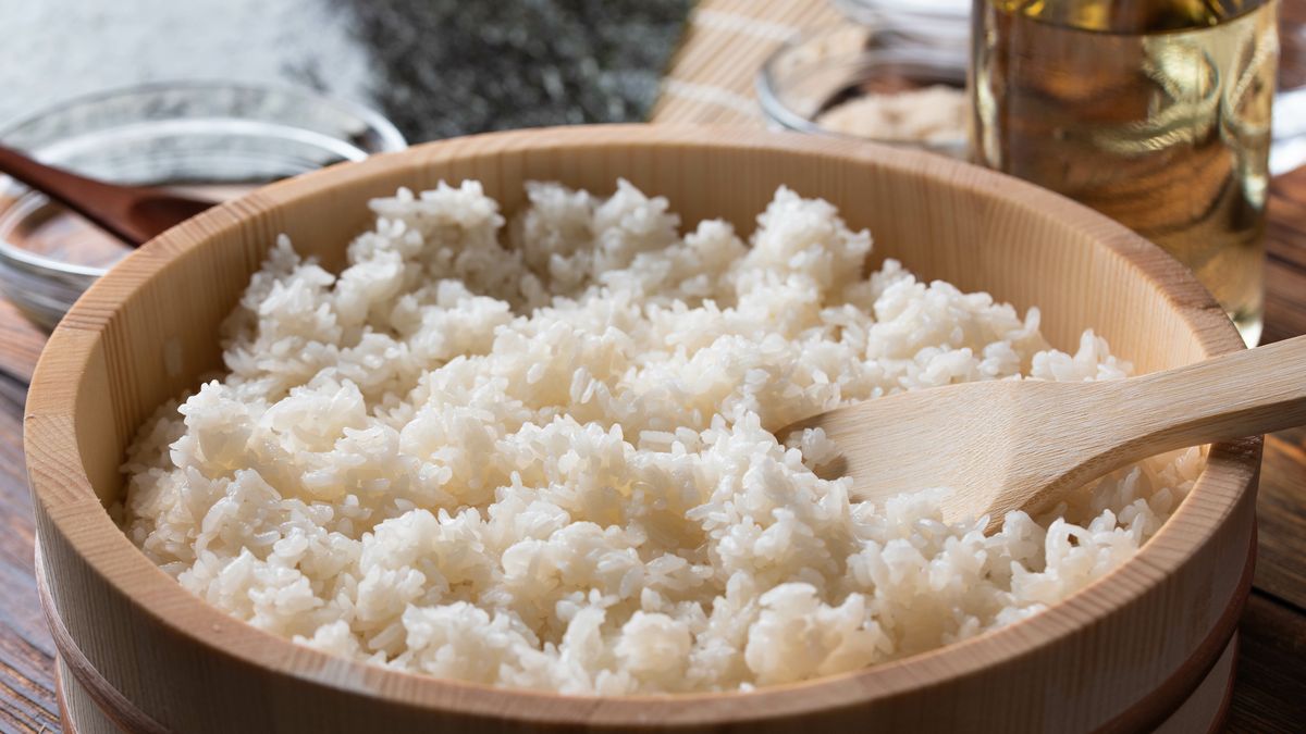 jaoanese sushi rice in wooden bowl with ingredientsjaoanese sushi rice in wooden bowl with ingredientsATSUSHI HIRAOjapanese, sushi, rice, vinegar, sake, salt, sugar, food, kitchen, meal, restaurant, ingredients, asia, cook, cooking, white, vinegared, japan, culinary, wooden, culture, background, closeup, traditional, delicious, brown, cuisine, chef, asian