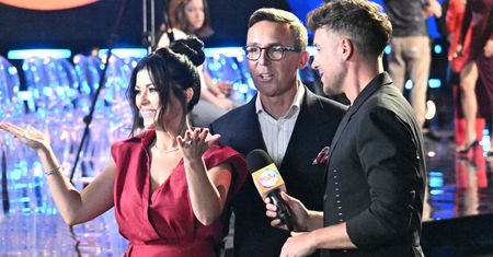 Dzieje się w "Halo, tu Polsat". Aleksander Sikora wspomniał o... ślubie Cichopek i Kurzajewskiego