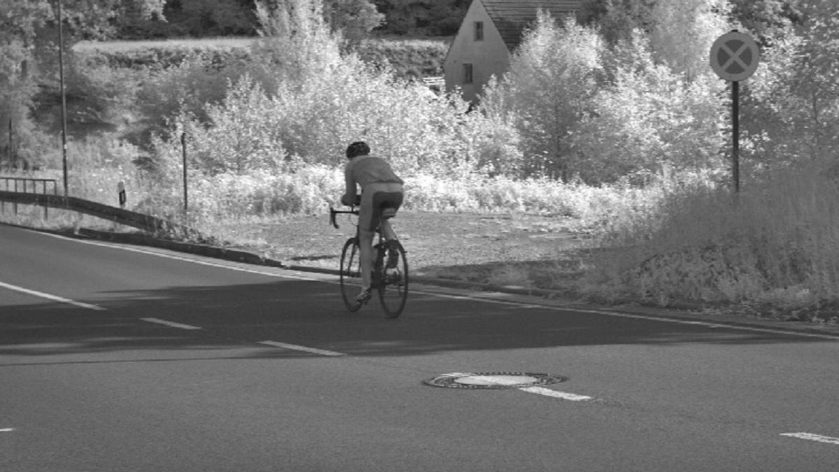 Rowerzysta złapany przez fotoradar. Przekroczył prędkość o 30 km/h