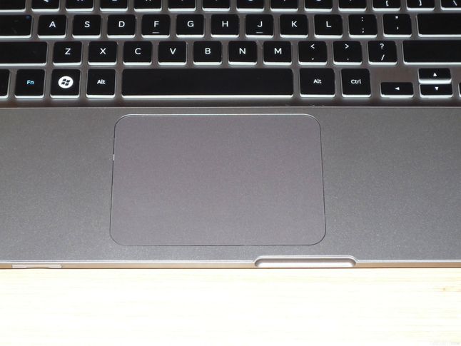 Samsung Chronos 700Z5A - touchpad