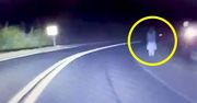 Zobaczyła ją w nocy przy drodze. Na szczęście się nie zatrzymała