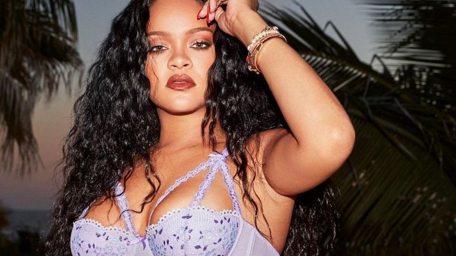 Rihanna znowu kusi swoim ciałem.