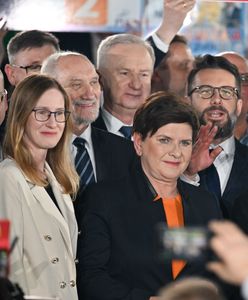 PiS utrzymuje samodzielną większość. Szydło ogłasza sukces