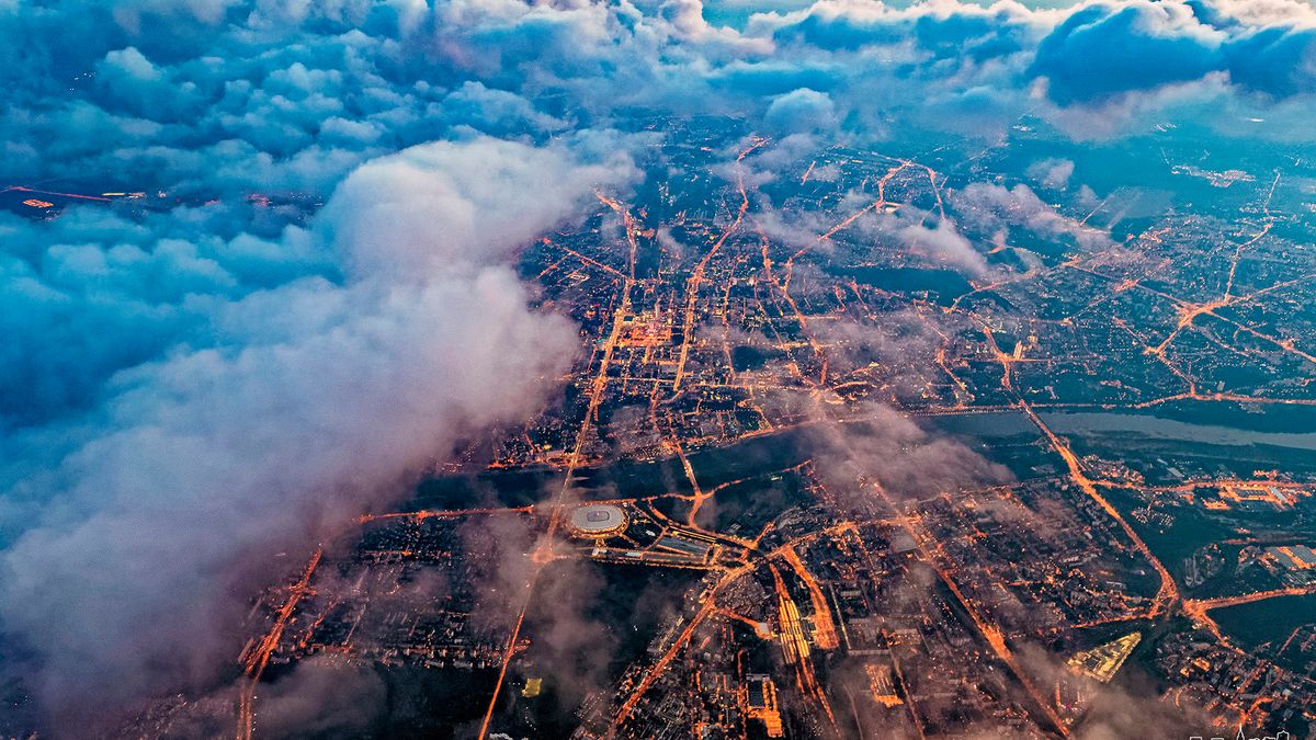 “Kiedy jesteś w powietrzu, dla dobrego zdjęcia zrobisz wszystko” - Maciej Margas opowiada o zdjęciach Warszawy z lotu ptaka 1