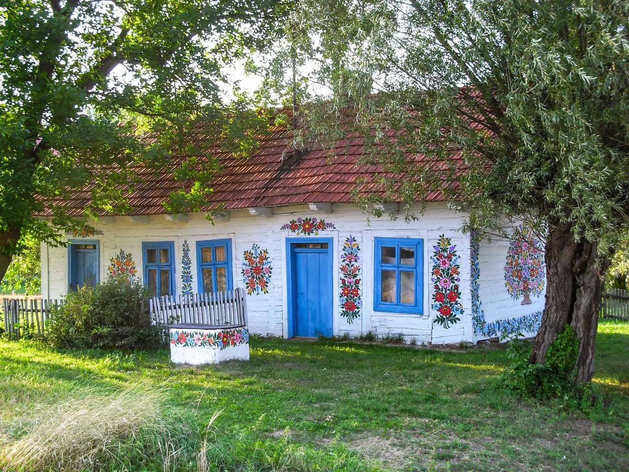 Zalipie znów rozkwita! Ruszył 62. konkurs "Malowana Chata"