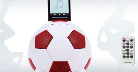 miSoccer – głośnik do iPod’a w kształcie piłki nożnej
