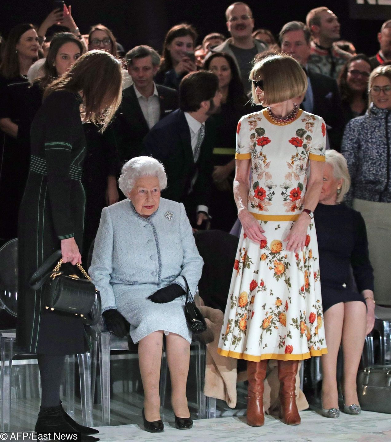 Królowa Elżbieta II i Anna Wintour na London Fashion Week 2018