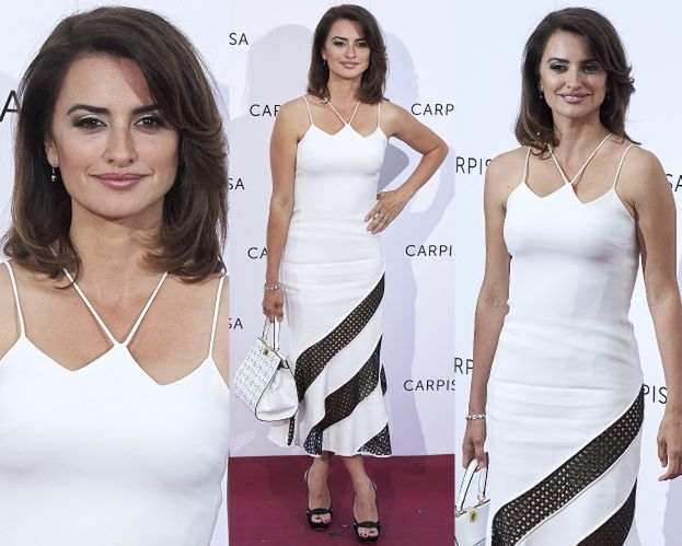 Penelope Cruz w sukience "na trzy piersi"