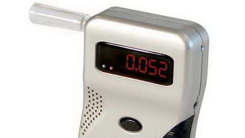 Wykrywa raka poprzez analizę oddechu 1