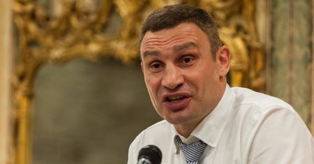 Kliczko apeluje: "Zatrzymaj tę szaloną wojnę. Nie poddamy się"