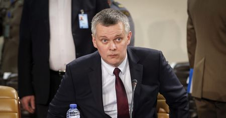 Zaskakujące słowa szefa MON o broni dla Ukrainy