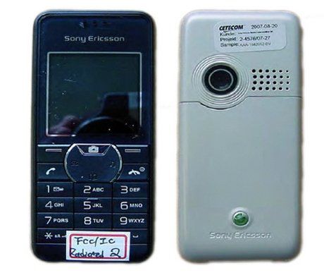 Sony Ericsson K205a zatwierdzony przez FCC 1