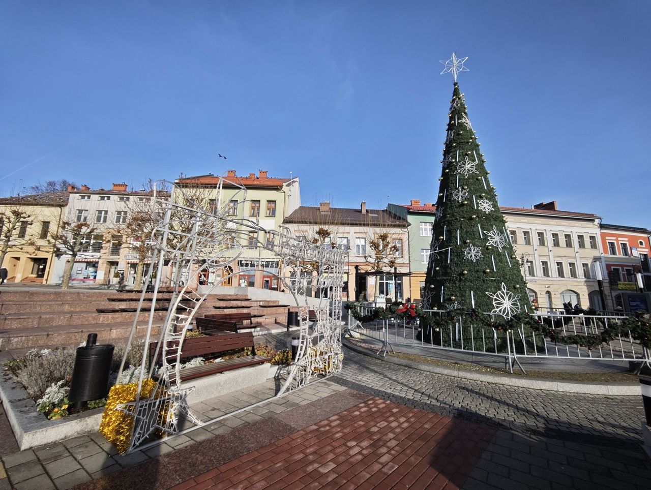Chrzanów: Burmistrz będzie rozdawał choinki. Świętowanie już 6 grudnia