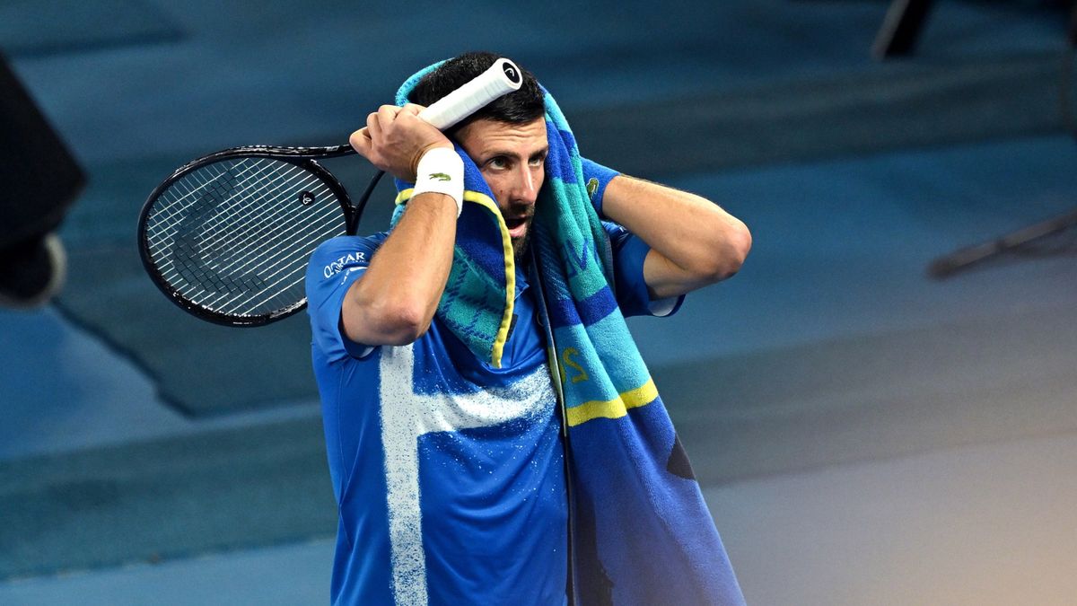 PAP/EPA / Lukas Coch / Na zdjęciu: Novak Djoković