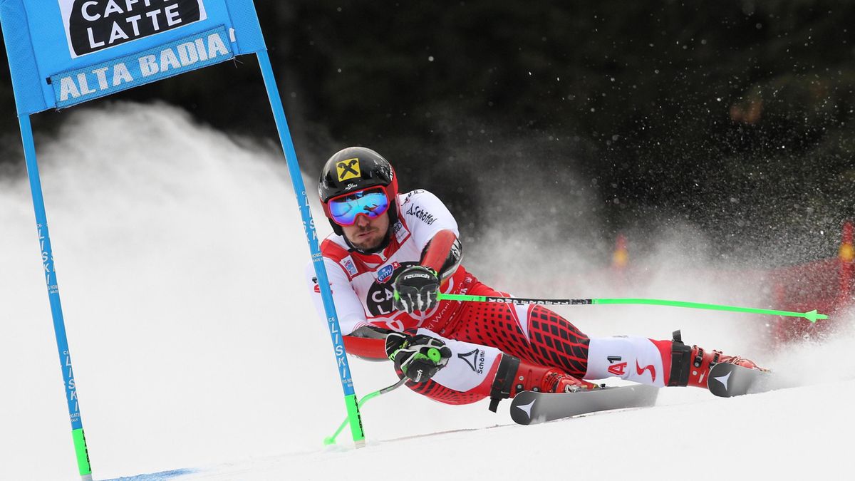 PAP/EPA / ANDREA SOLERO / Na zdjęciu: Marcel Hirscher 