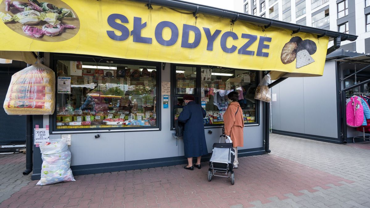 Do wiosny 2018 r. każdy sklep mógł być otwarty w niedzielę. Później wprowadzono restrykcje 