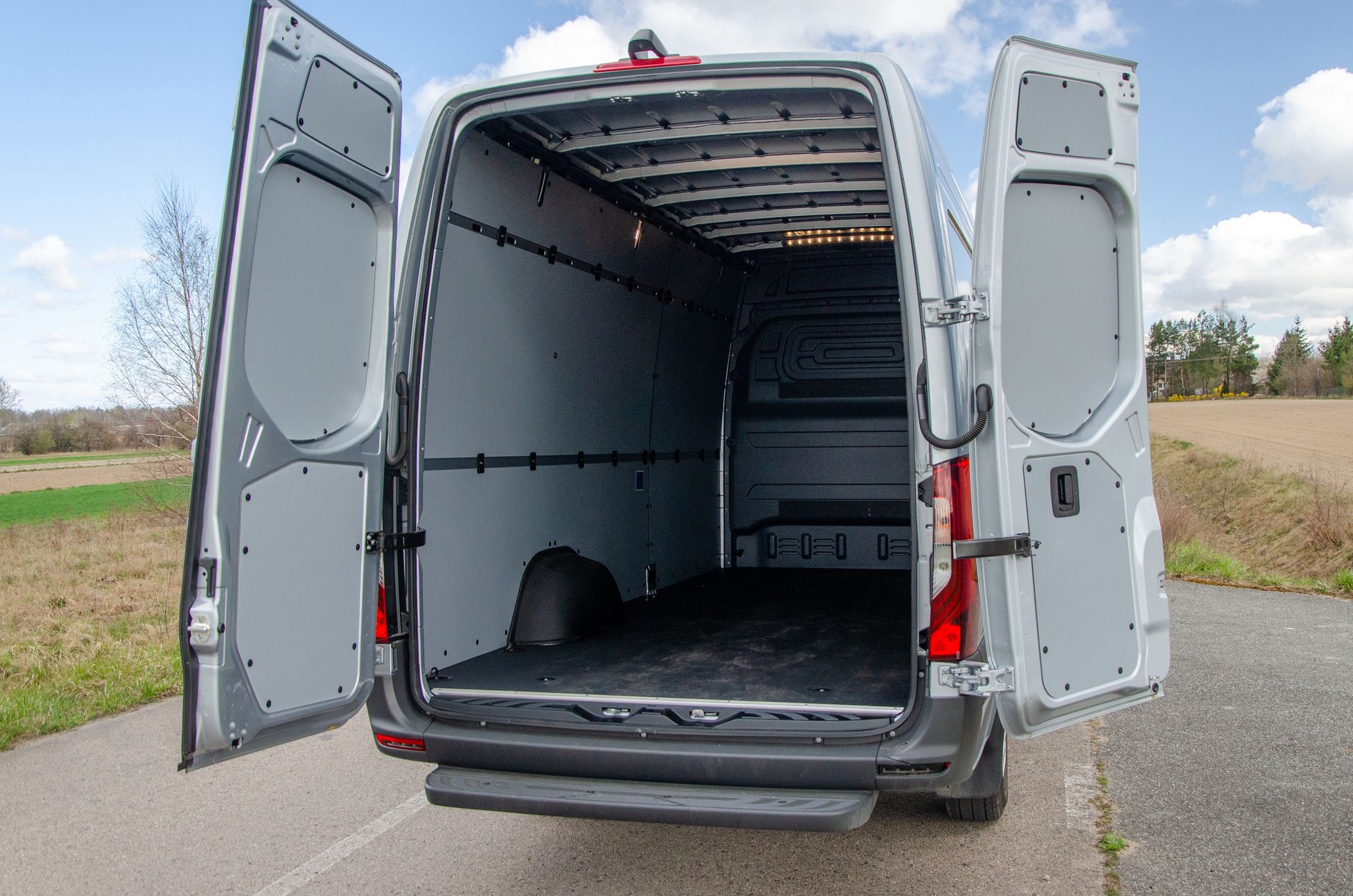 Mercedes-Benz eSprinter