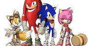Kolejnego Sonica - Sonic Boom - nie zrobią Japończycy. Maskotka zyskała za to... długie nogi, bandaże i chustę