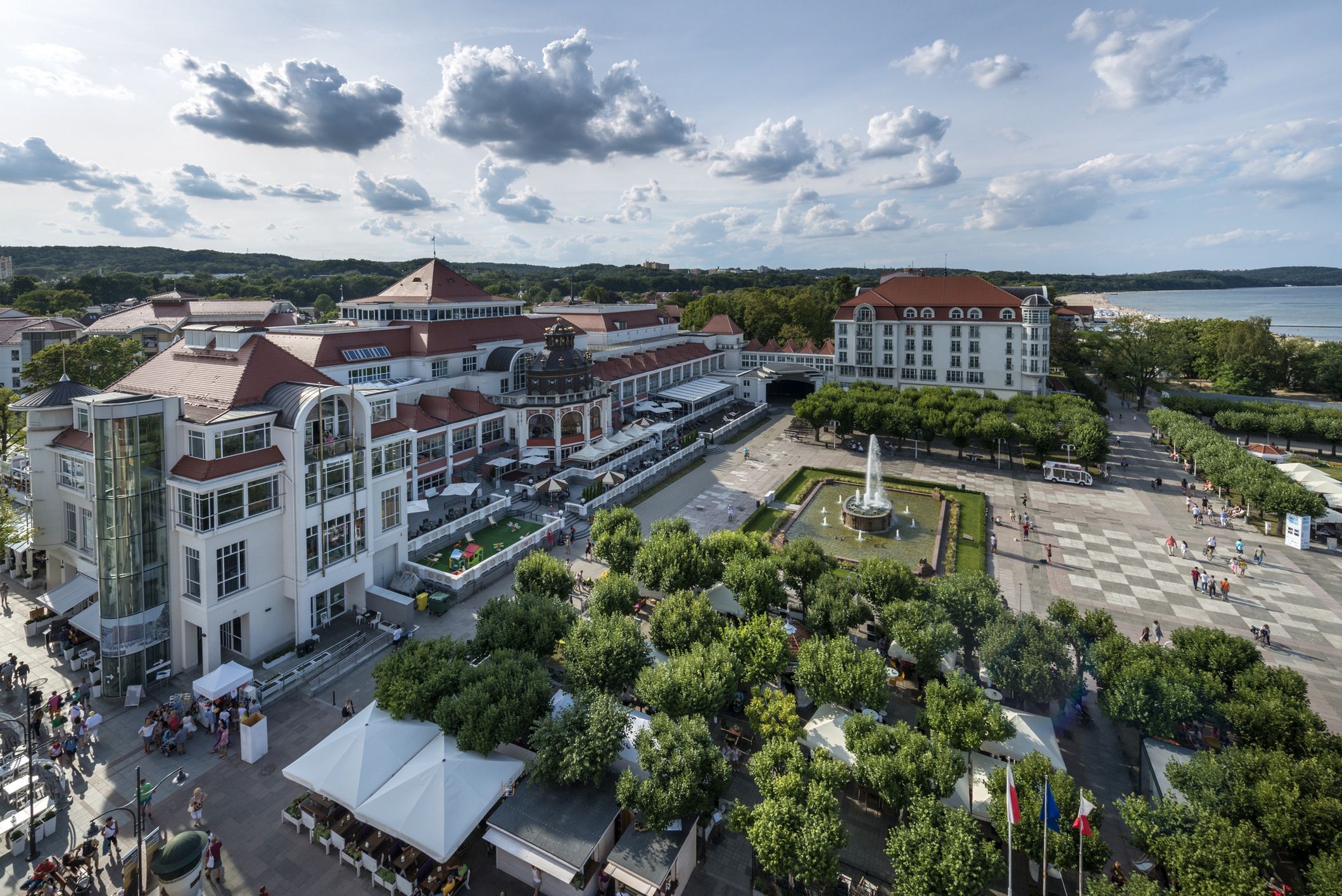 Sopot to jedno z ulubionych miast turystycznych nad morzem