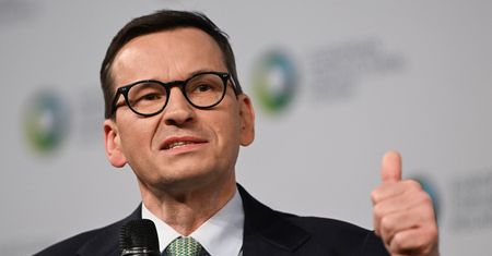 Morawiecki szykuje kolejne wydarzenie, gościem zawieszony poseł PiS. "Jarosław się wkurzy"