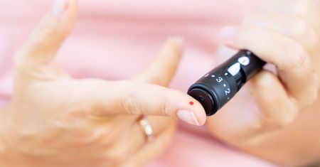 Insulinooporność (wrażliwość na insulinę) – przyczyny, objawy i leczenie