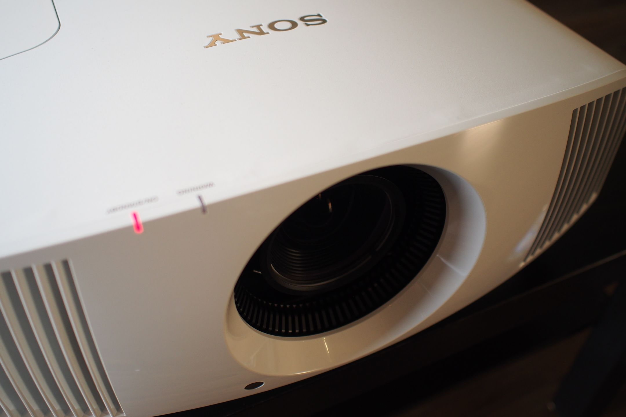 Test Sony VPL-VW260ES, projektora 4K w "umiarkowanej cenie" 7