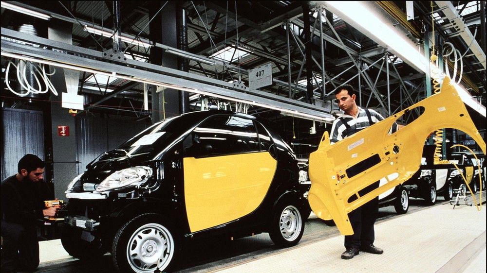 Zmiany mają dotknąć fabrykę Daimlera we francuskim Hambach, w której powstaje dwuosobowa wersja Smarta.